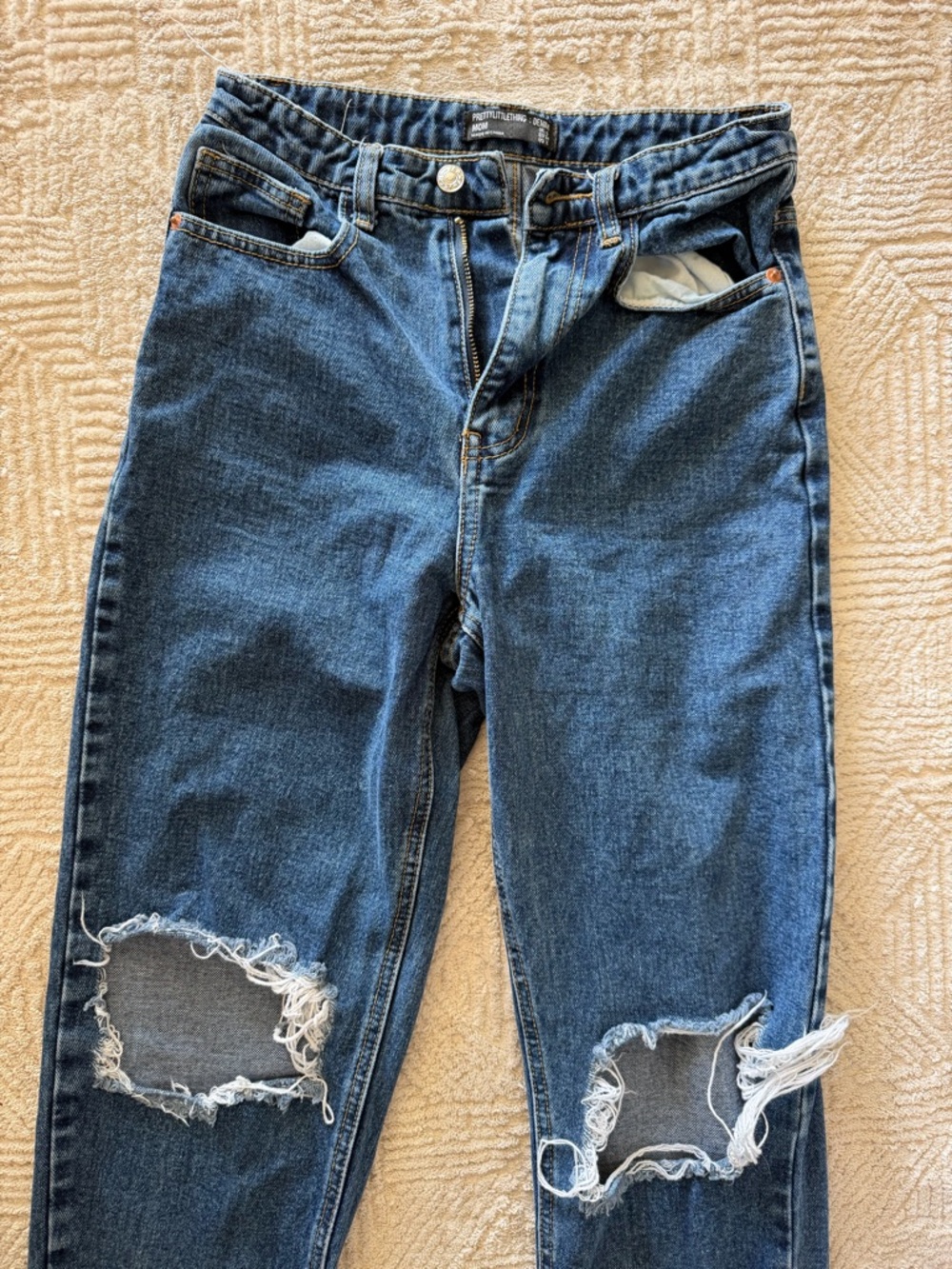 PrettyLittleThing Dark Blue Distressed Boyfriend Jeans - Picture 2 of 5